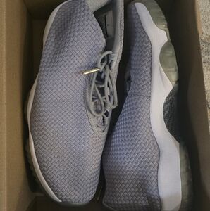 Air Jordan Futures 8.5 Wolf Gray